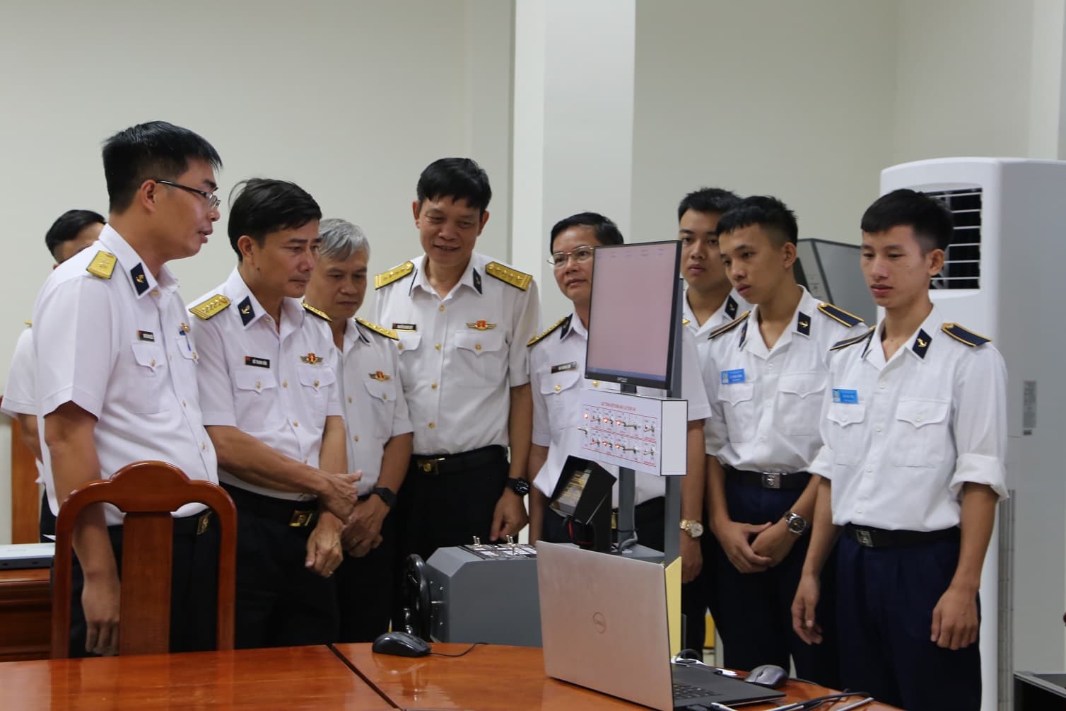 Cuộc thi sáng tạo khoa học công nghệ cho cán bộ, giảng viên trẻ và học viên