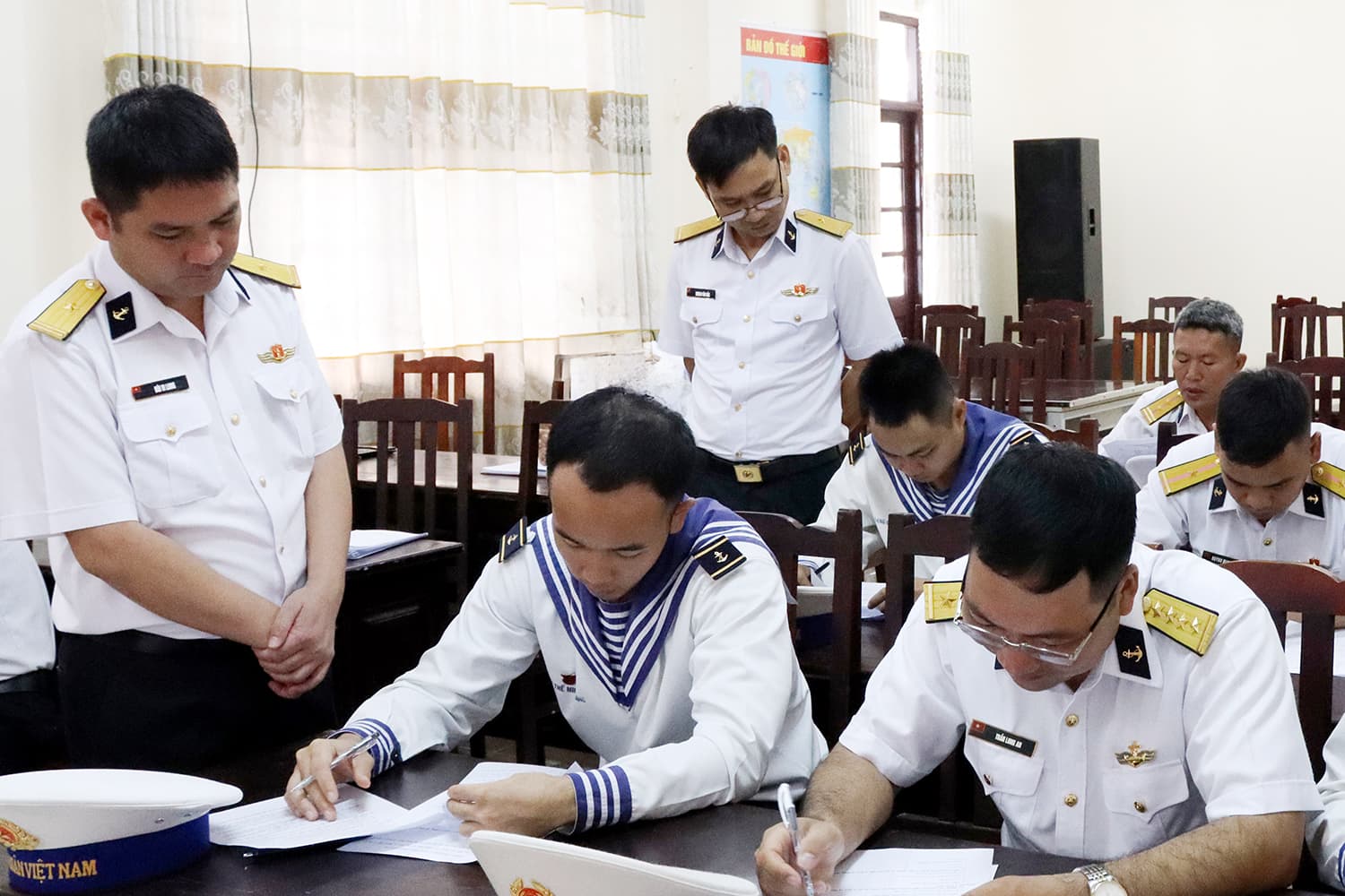 Bộ Tư lệnh Vùng 4 kiểm tra đơn vị vững mạnh toàn diện tại Lữ đoàn 955