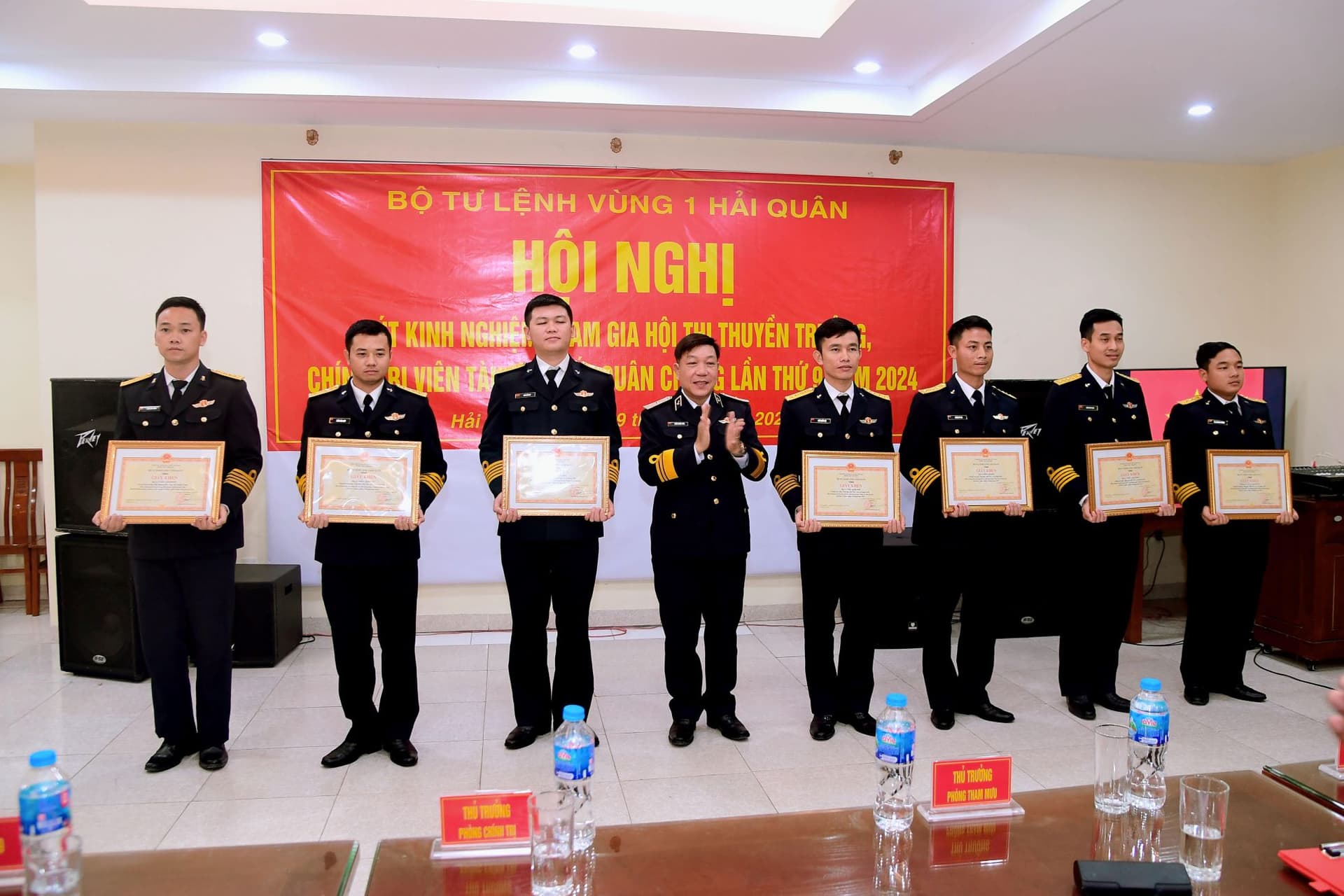 Vùng 1: Rút kinh nghiệm tham gia Hội thi thuyền trưởng, chính trị viên tàu giỏi