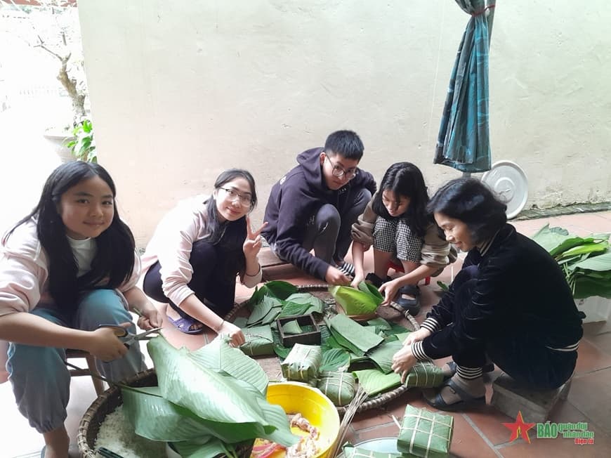 Cội rễ thiêng liêng dịp Tết Nguyên đán