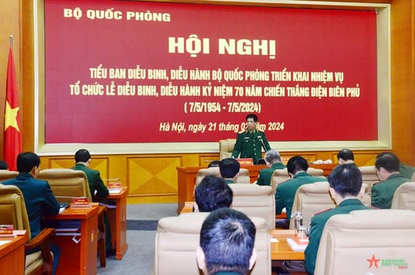 Tổ chức diễu binh, diễu hành trang trọng tại Lễ kỷ niệm 70 năm Chiến thắng Điện Biên Phủ