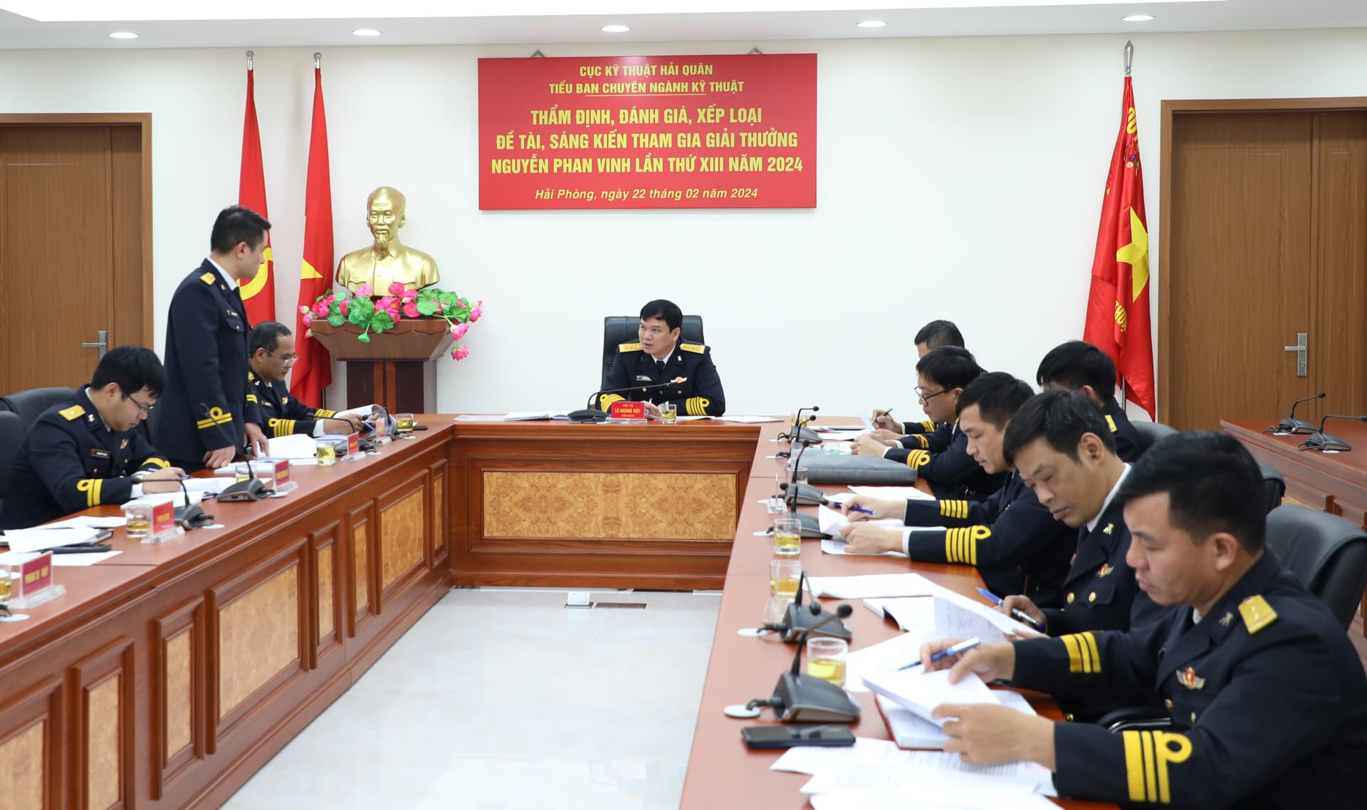 Họp thẩm định, đánh giá, xếp loại các công trình đề tài, sáng kiến năm 2024