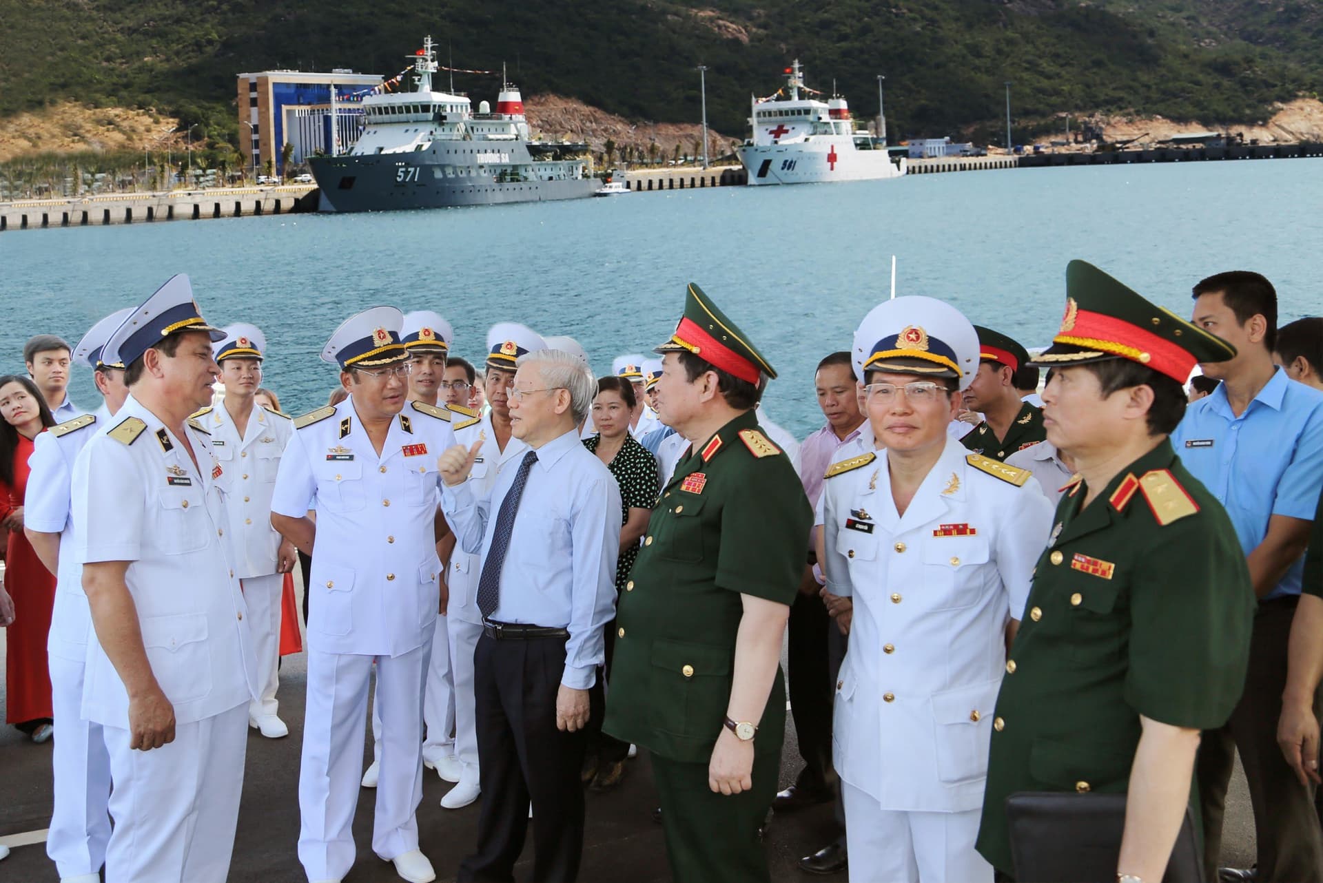35 năm Tân cảng Sài Gòn vươn tầm thế giới - kết nối toàn cầu