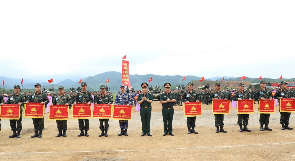 Khai mạc Hội thao “Trung đội Tăng thiết giáp giỏi” toàn quân năm 2024