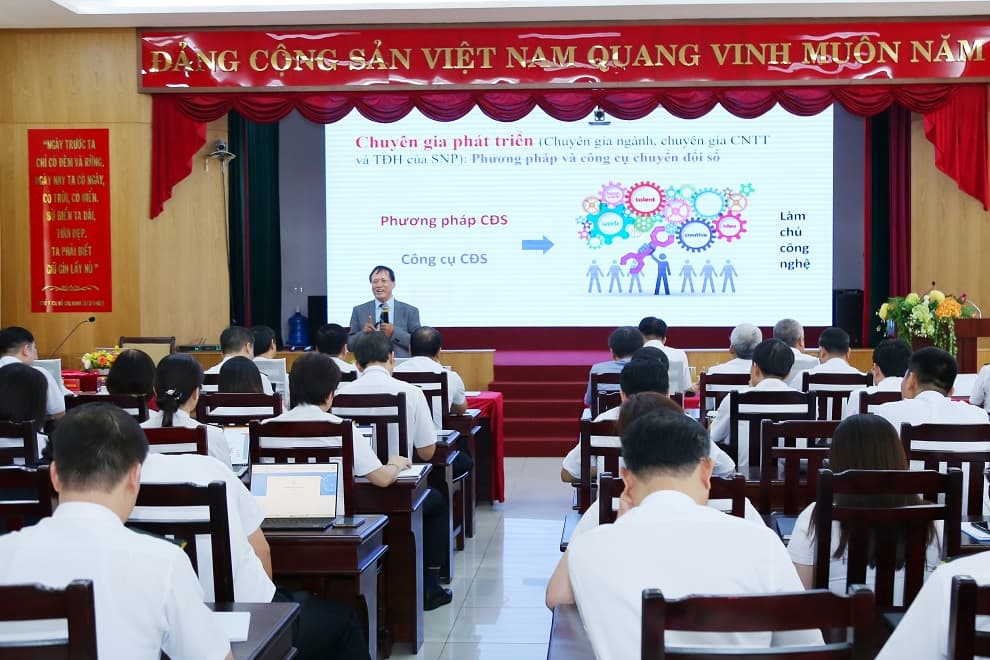 Hội thảo: Hiện thực hóa chiến lược chuyển đổi số ở Tổng công ty Tân cảng Sài Gòn