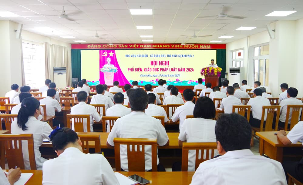Học viện Hải quân phối hợp phổ biến, giáo dục pháp luật năm 2024
