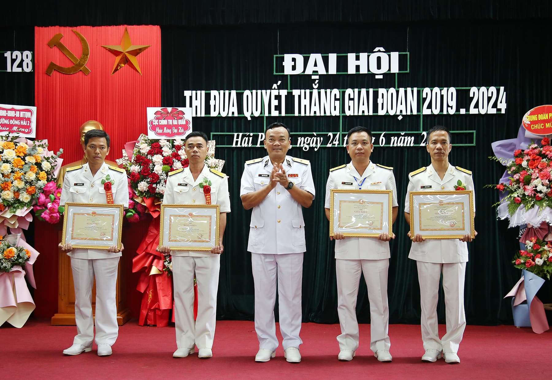 Hải đoàn 128: Càng khó khăn càng phải thi đua