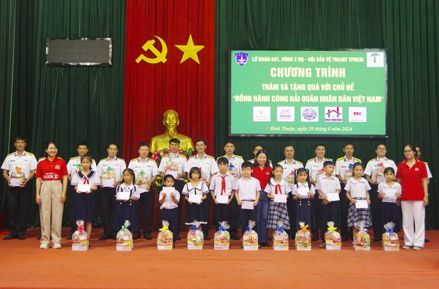 Hội Bảo vệ thiên nhiên và môi trường TP. Hồ Chí Minh “Đồng hành cùng Hải quân Nhân dân Việt Nam”