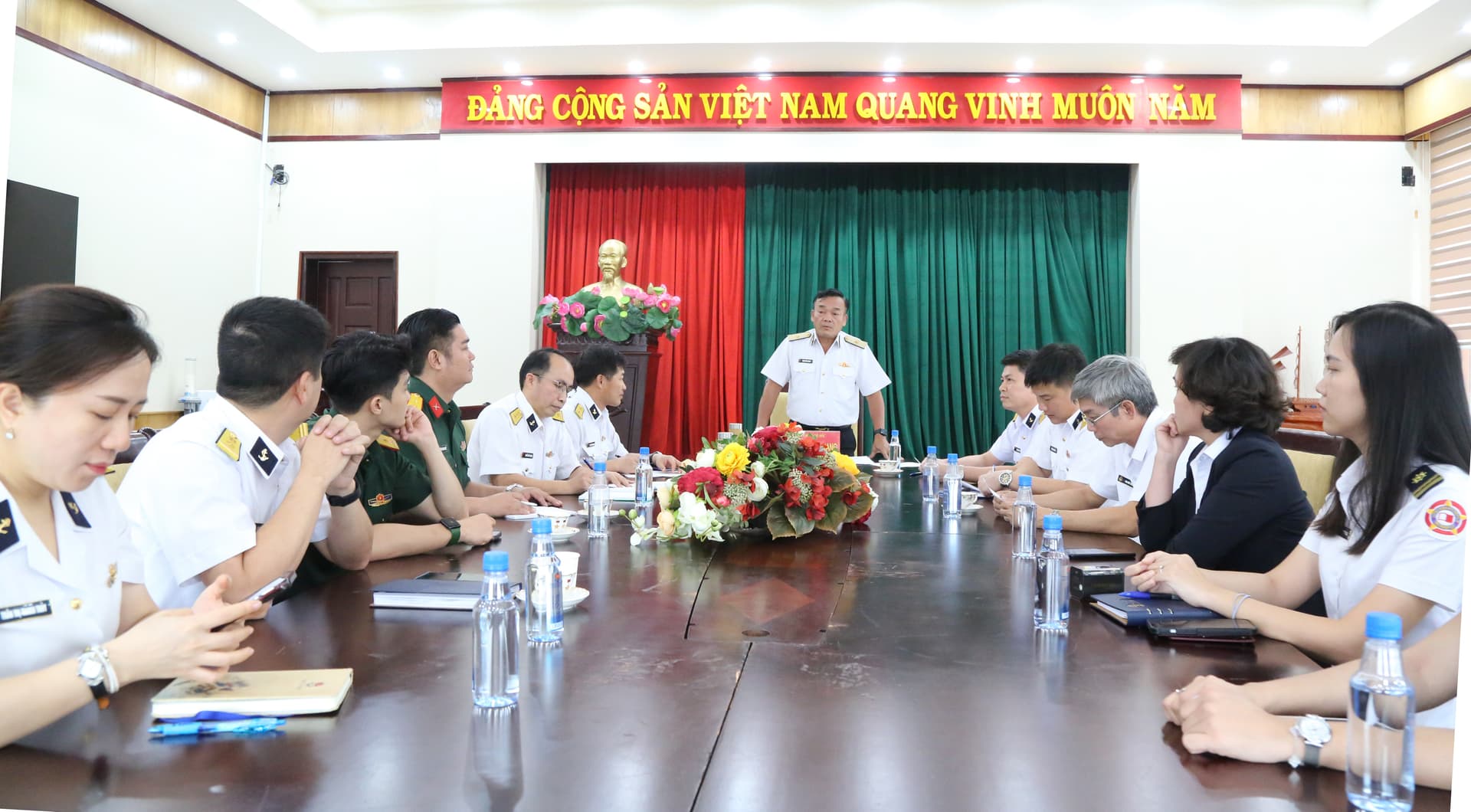 Giao nhiệm vụ cho đội tuyển tham gia Hội thi Chủ tịch công đoàn giỏi toàn quân năm 2024