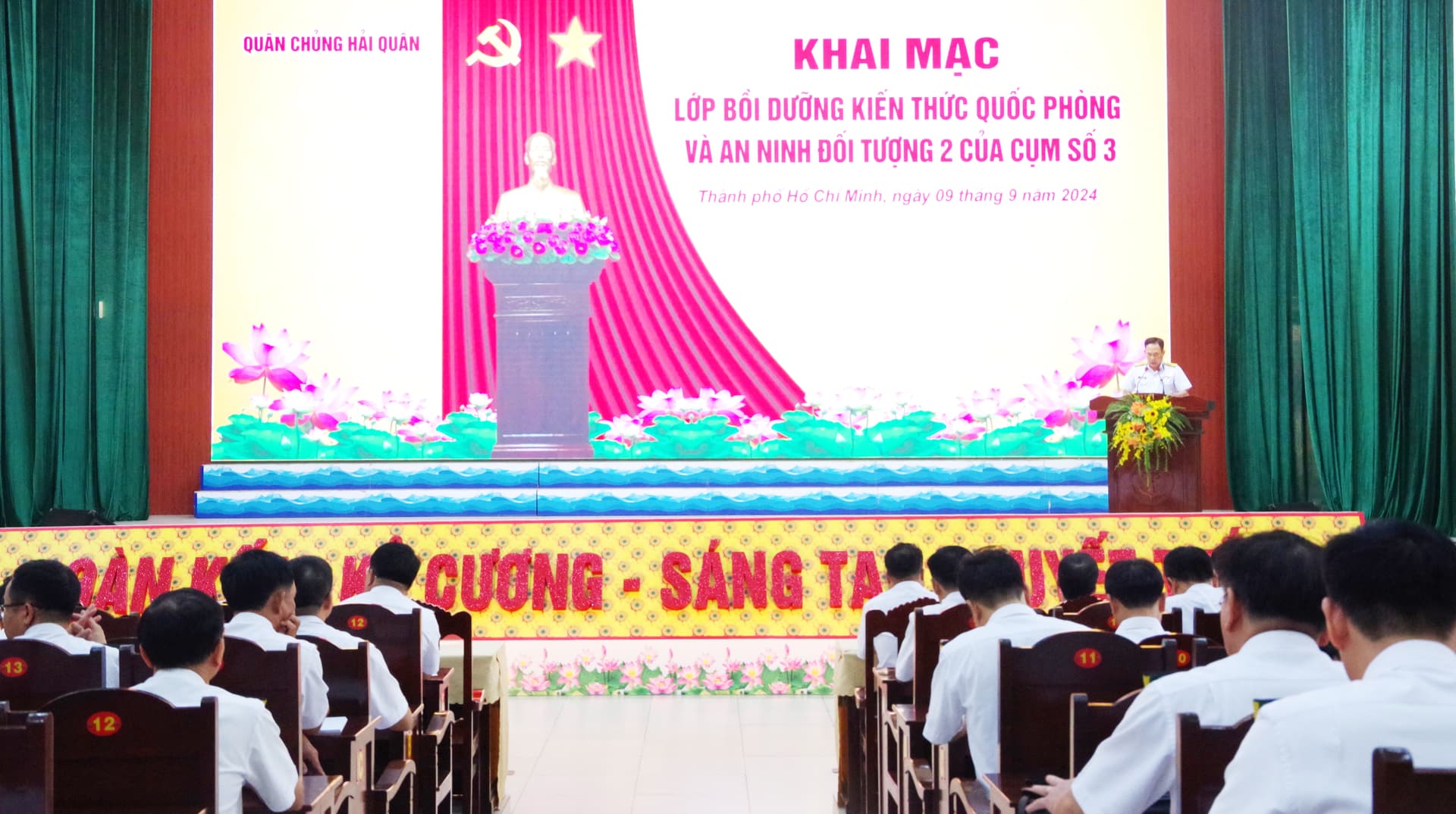 Khai mạc lớp bồi dưỡng kiến thức quốc phòng và an ninh đối tượng 2 năm 2024