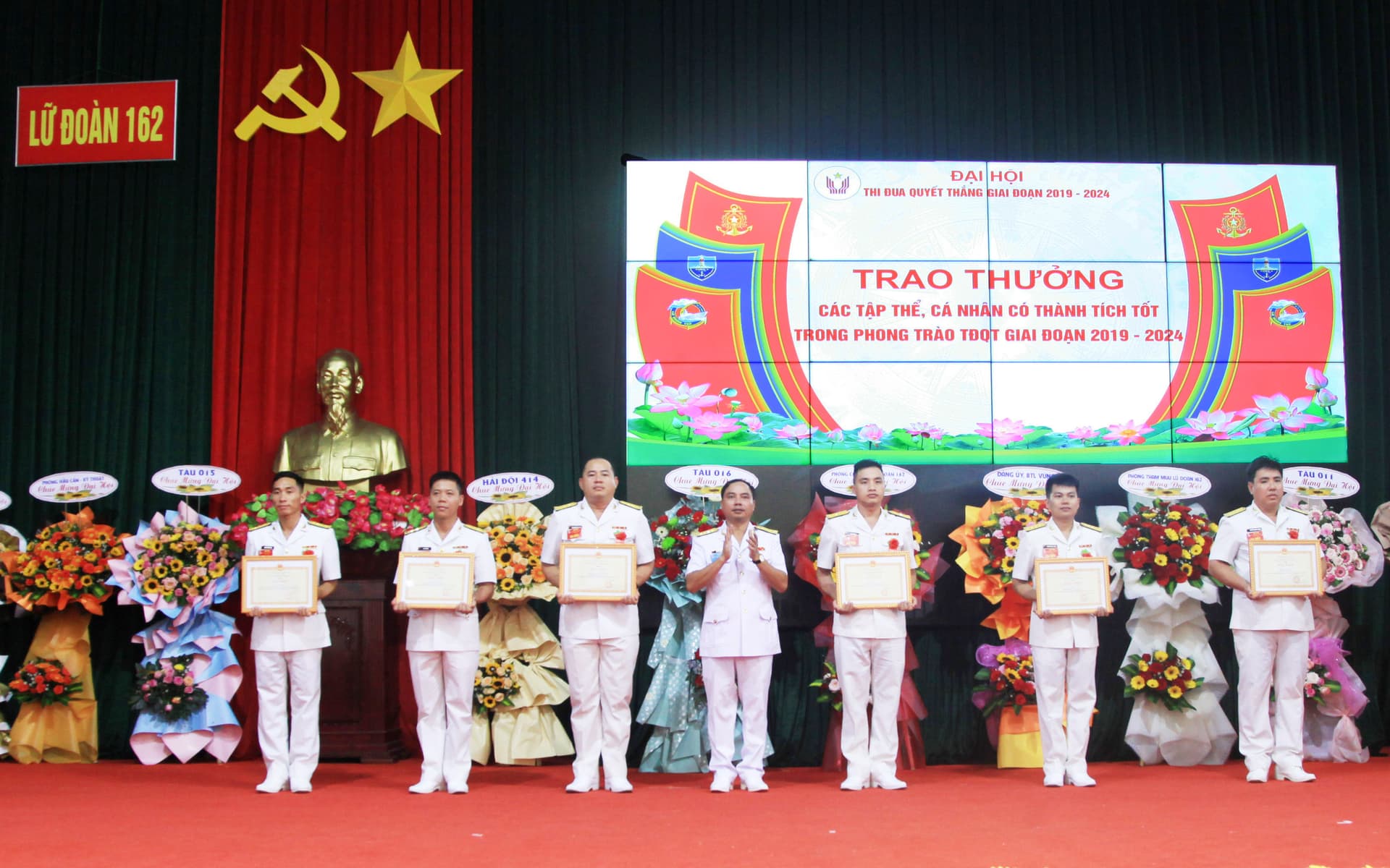 Lữ đoàn 162: Nhiều phần thưởng trong phong trào thi đua quyết thắng
