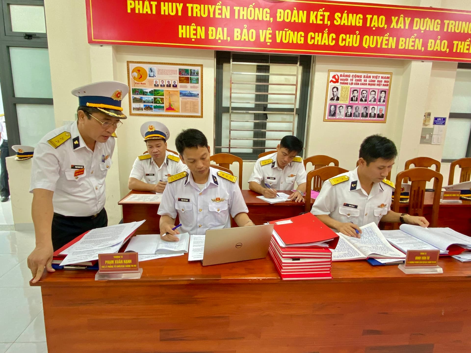 Kiểm tra, nắm tình hình CTĐ, CTCT tại Trung đoàn 251