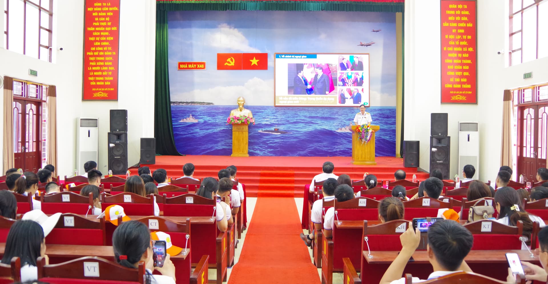 80 học viên của Trung tâm Chính trị thị xã Quế Võ nghiên cứu thực tế tại Nhà máy X48