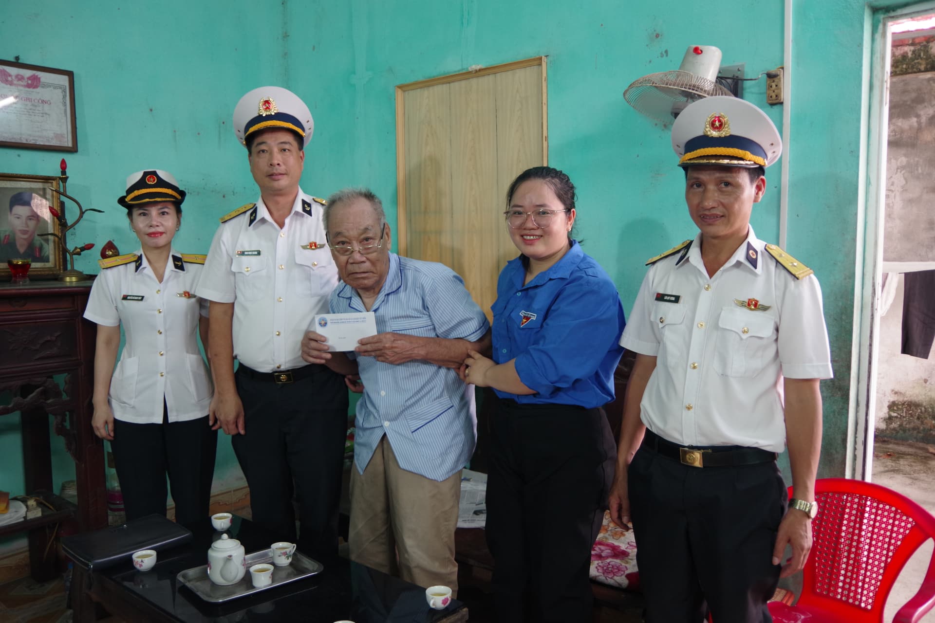 Đoàn Đo đạc biên vẽ hải đồ và nghiên cứu biển nhiều hoạt động dịp 27/7