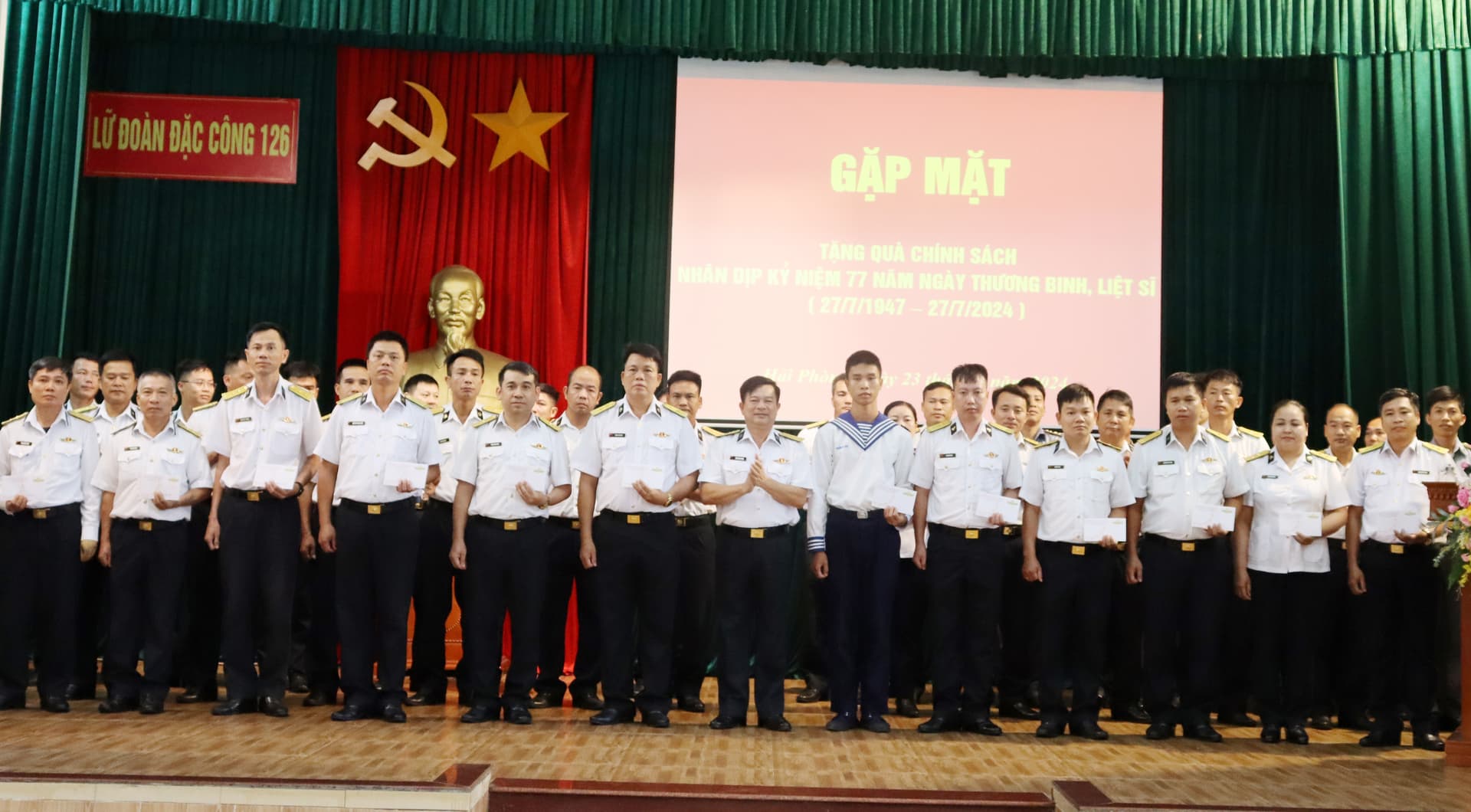 Lữ đoàn 126 tổ chức các hoạt động dịp 27/7