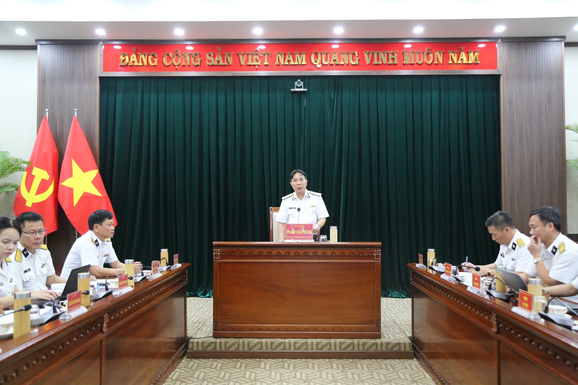 Tổng công ty Tân cảng Sài Gòn thẩm định cấp phép môi trường cho các đơn vị cơ sở