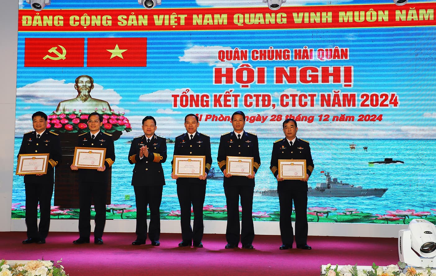 Hoạt động CTĐ, CTCT góp phần xây dựng Quân chủng Hải quân vững mạnh về chính trị, hoàn thành tốt nhiệm vụ được giao