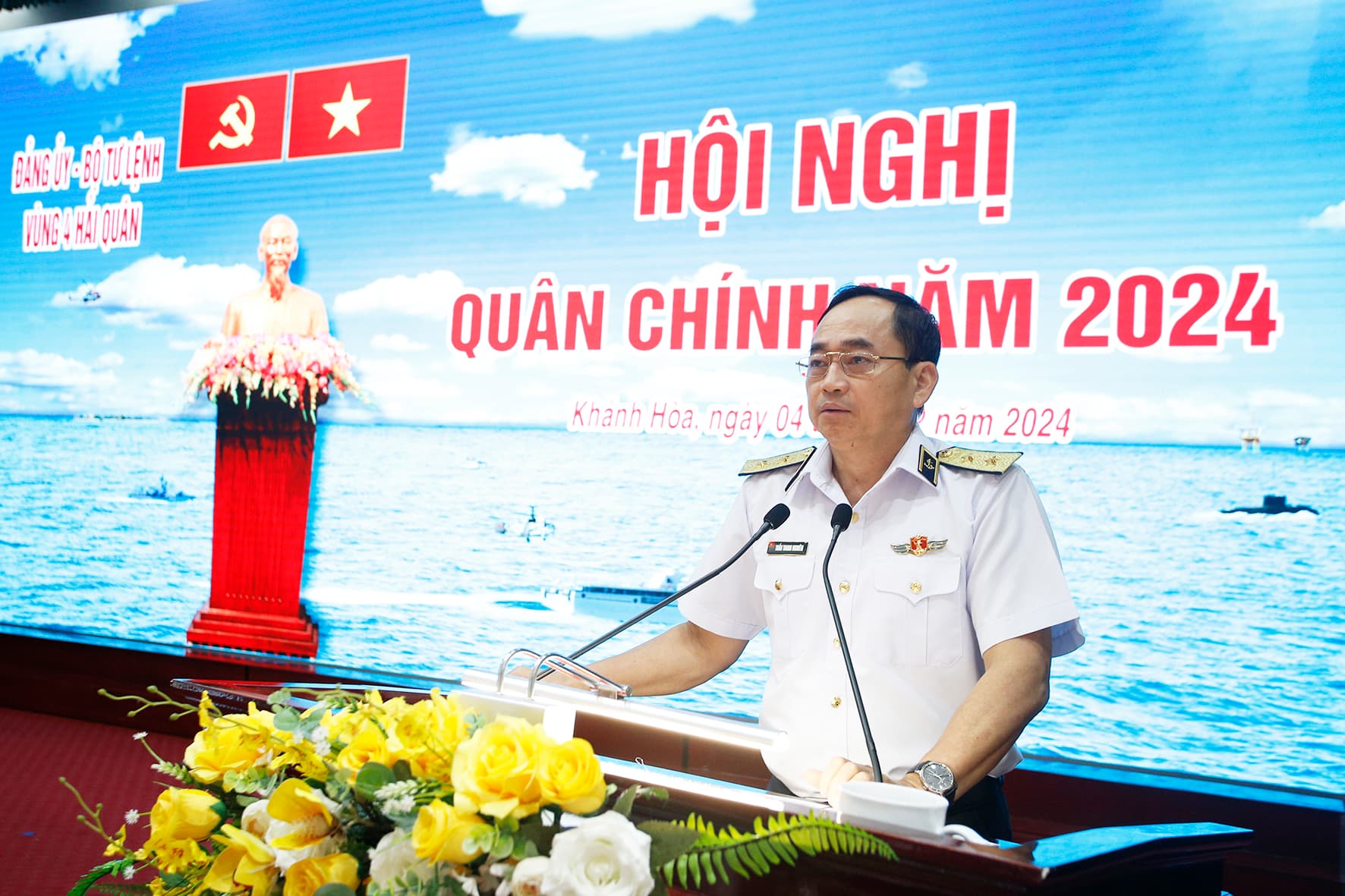 Tư lệnh Hải quân dự, chỉ đạo Hội nghị Quân chính Vùng 4 năm 2024