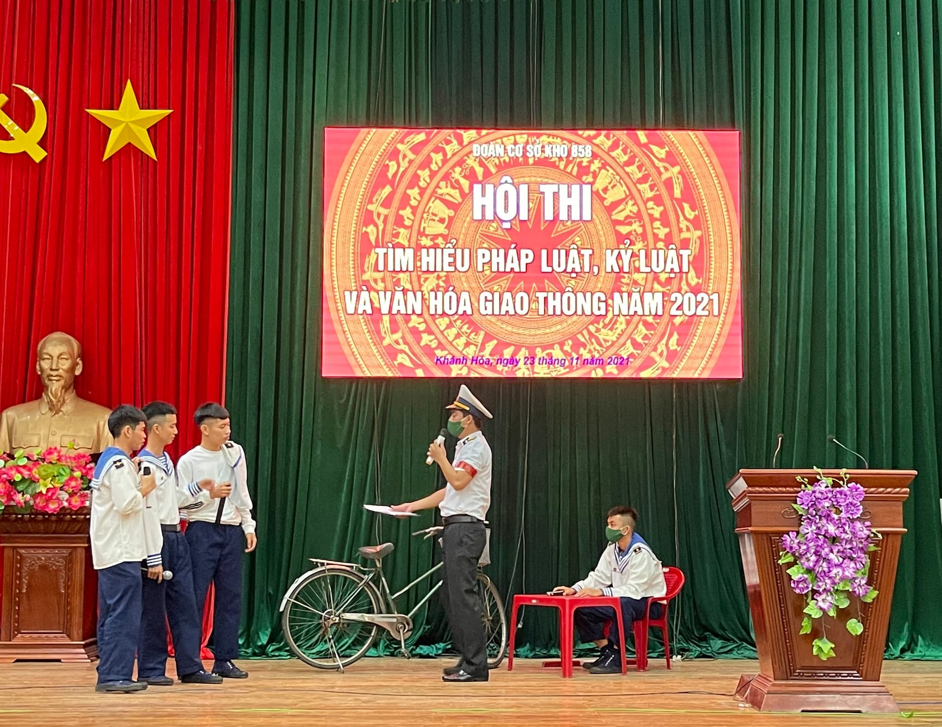 Hội thi tìm hiểu pháp luật, kỷ luật và văn hóa giao thông