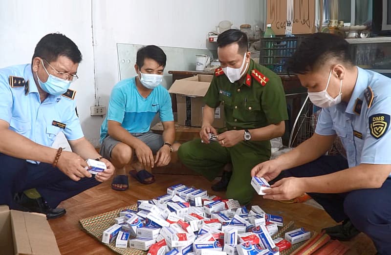 Cẩn trọng với thuốc điều trị Covid-19 trên mạng