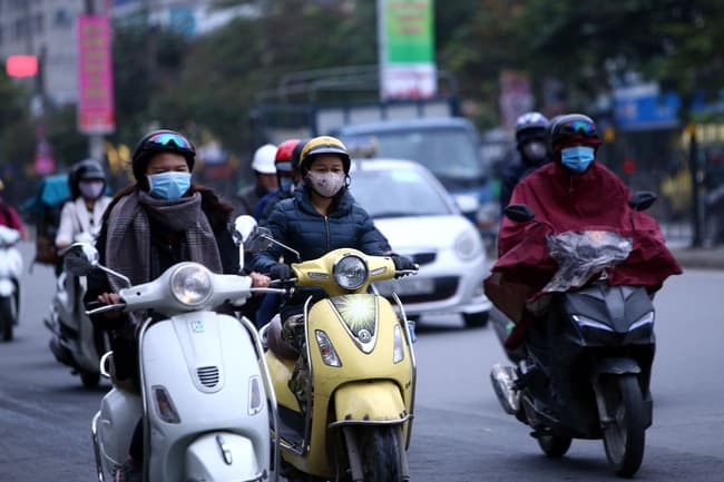 Không khí lạnh suy yếu, miền Trung có mưa, miền Bắc tiếp tục rét