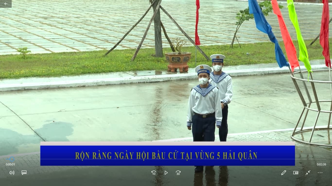 Rộn ràng ngày hội bầu cử tại Vùng 5 Hải quân