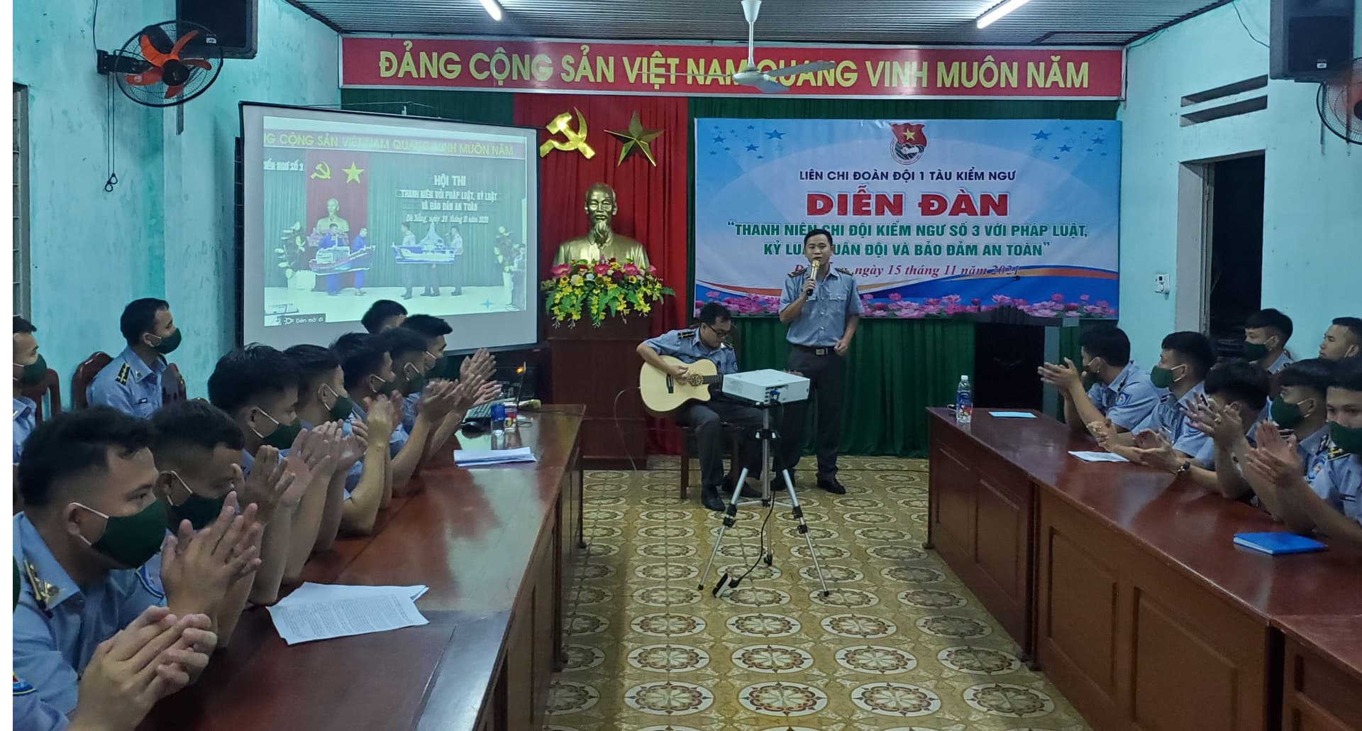 Diễn đàn “Thanh niên Chi đội Kiểm ngư số 3 với pháp luật, kỷ luật và bảo đảm an toàn”