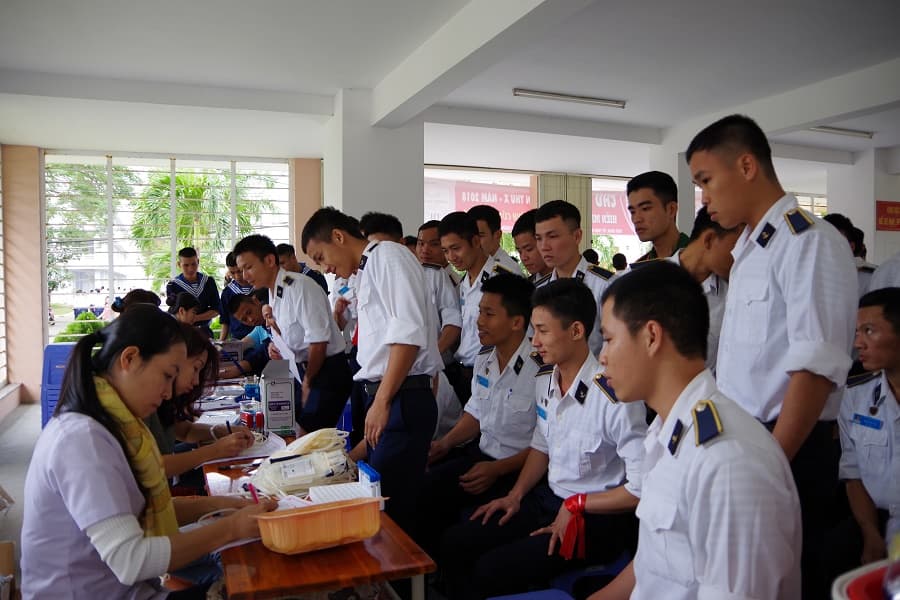 Ngày “Chủ nhật đỏ” ở Học viện Hải quân