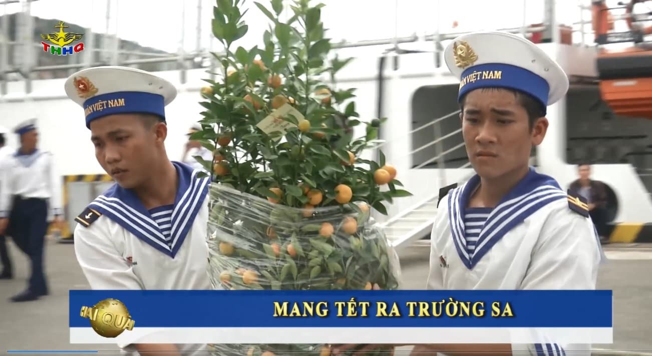 Mang Tết ra Trường Sa