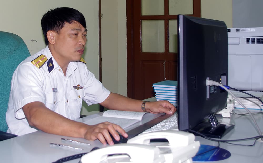 Tiểu đội trưởng ra đa có nhiều sáng kiến