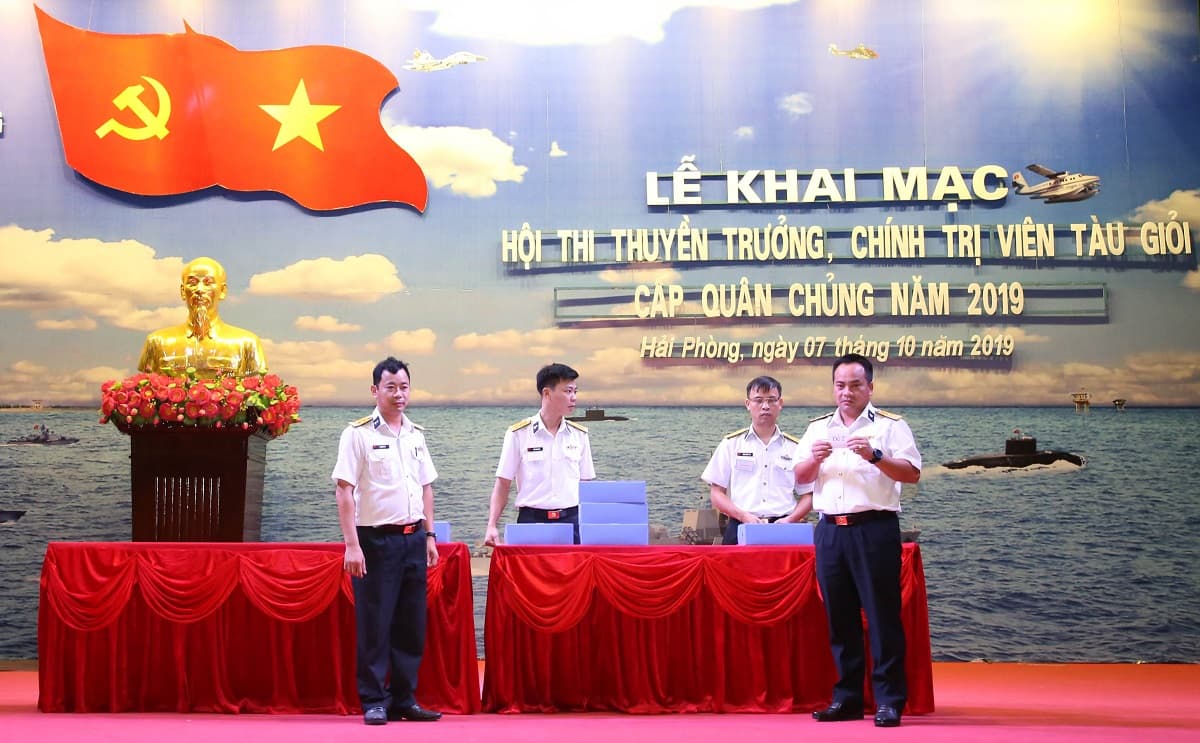 Quân chủng Hải quân: Khai mạc Hội thi thuyền trưởng, chính trị viên tàu giỏi năm 2019