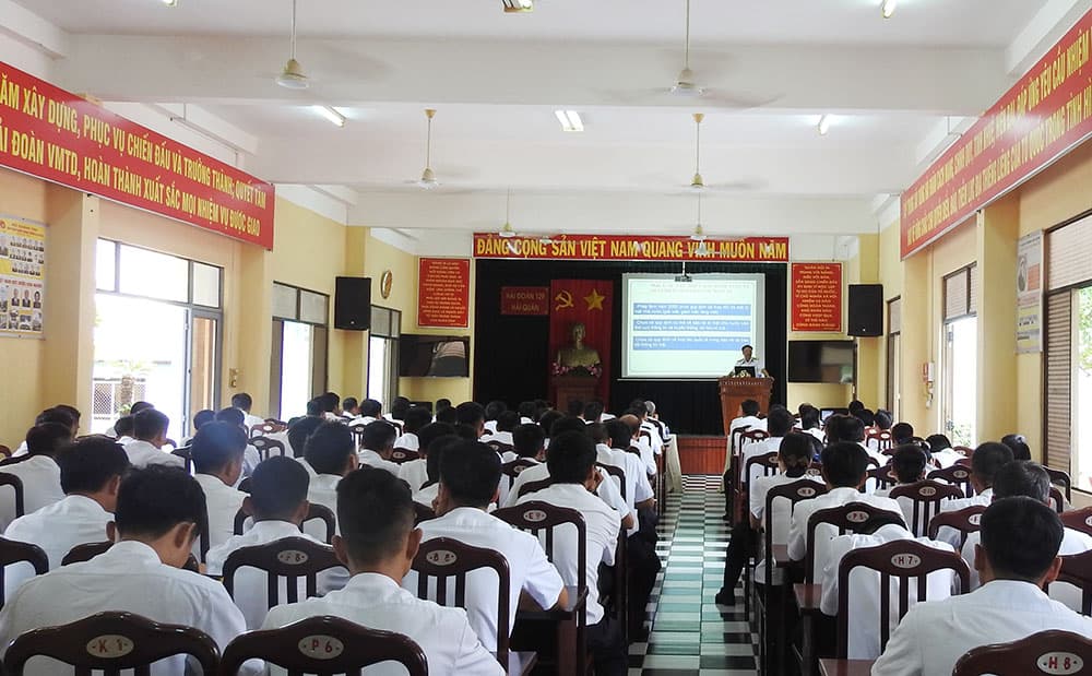 Hải đoàn 129, Quân cảng Sài Gòn tuyên tuyền, phổ biến pháp luật tháng 6 năm 2019