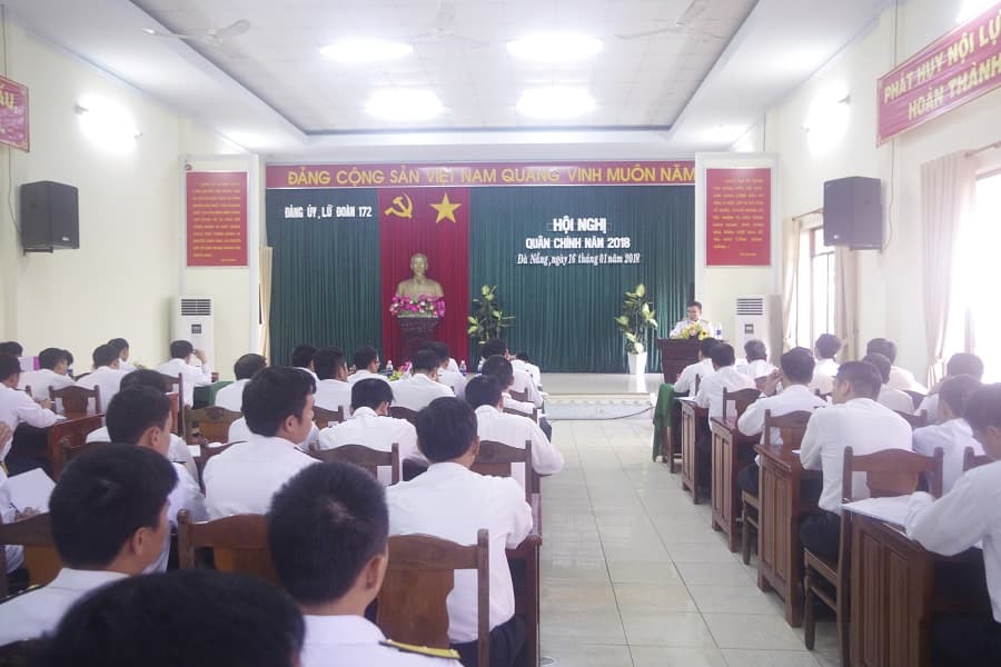 Lữ đoàn 172 được Bộ Quốc phòng tặng Cờ thi đua “Đơn vị huấn luyện giỏi”