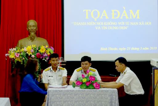 Tọa đàm “Thanh niên nói không với tệ nạn xã hội và tín dụng đen”