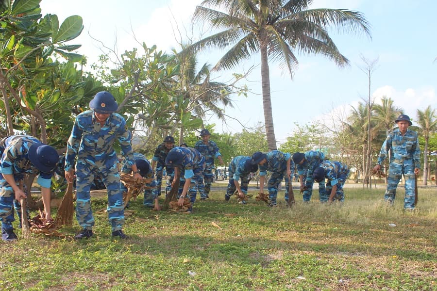 Học viện Hải quân hưởng ứng Ngày chủ nhật xanh