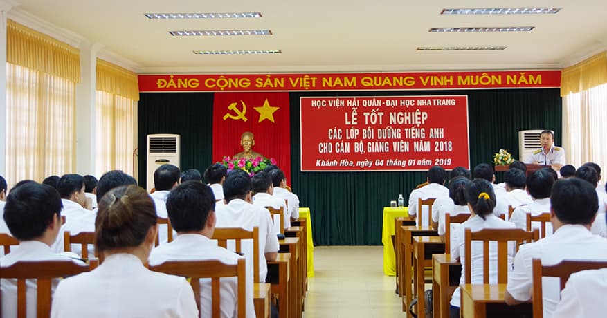 Học viện Hải quân: Lễ tốt nghiệp lớp bồi dưỡng tiếng Anh đạt trình độ bậc 2 và 3 cho cán bộ, giảng viên