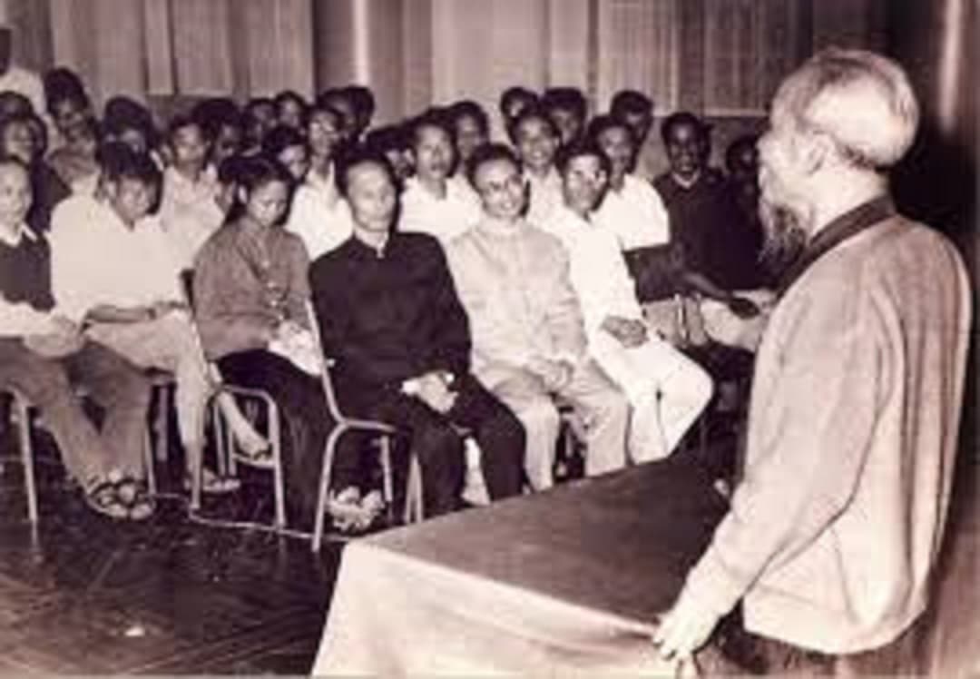 Lời Bác Hồ dạy ngày này năm xưa: “Bộ đội được dân yêu, dân tin, dân phục thì nhất định thắng lợi”