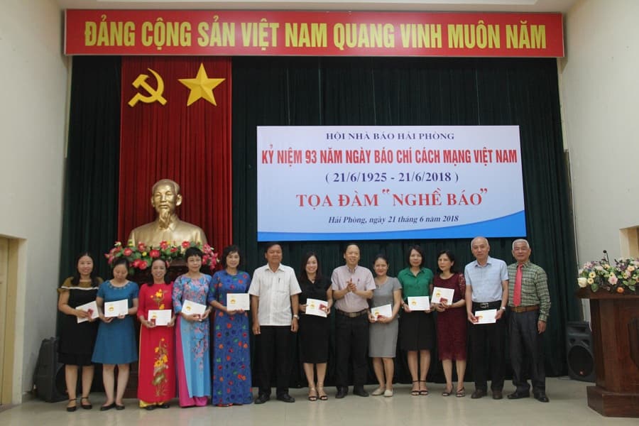 Hội Nhà báo Hải Phòng tổ chức tọa đàm “Nghề báo”