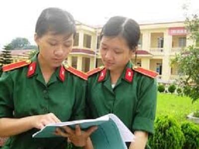 Năm 2019, các trường quân đội chỉ nhận hồ sơ của thí sinh đã qua sơ tuyển, trong đó có 4 trường tuyển thí sinh nữ