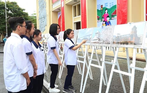 Triển lãm ảnh, tư liệu chào mừng kỷ niệm 64 năm Ngày giải phóng Hải phòng