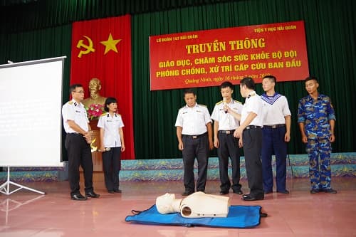 350 cán bộ, chiến sĩ Lữ đoàn 147 Hải quân được truyền thông giáo dục sức khỏe