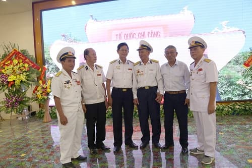 Họp mặt kỷ niệm 58 năm Ngày mở đường Hồ Chí Minh trên biển