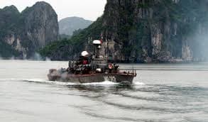 Về với biển, đảo yêu thương!