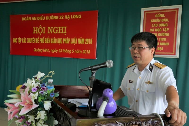 Đoàn 22 Hạ Long học tập các chuyên đề giáo dục pháp luật năm 2018