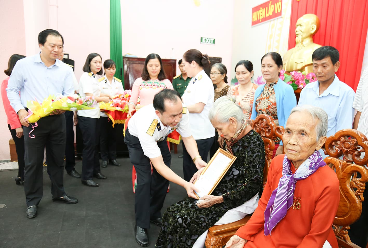 Tổng công ty Tân cảng Sài Gòn: Nhận phụng dưỡng 37 Mẹ Việt Nam Anh hùng tại Đồng Tháp