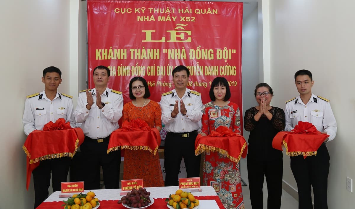 Nhà máy X52 khánh thành và bàn giao nhà đồng đội