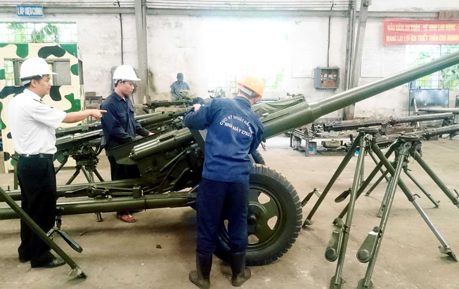 Nhà máy Z753: Năng động, khắc phục khó khăn, không ngừng phát triển