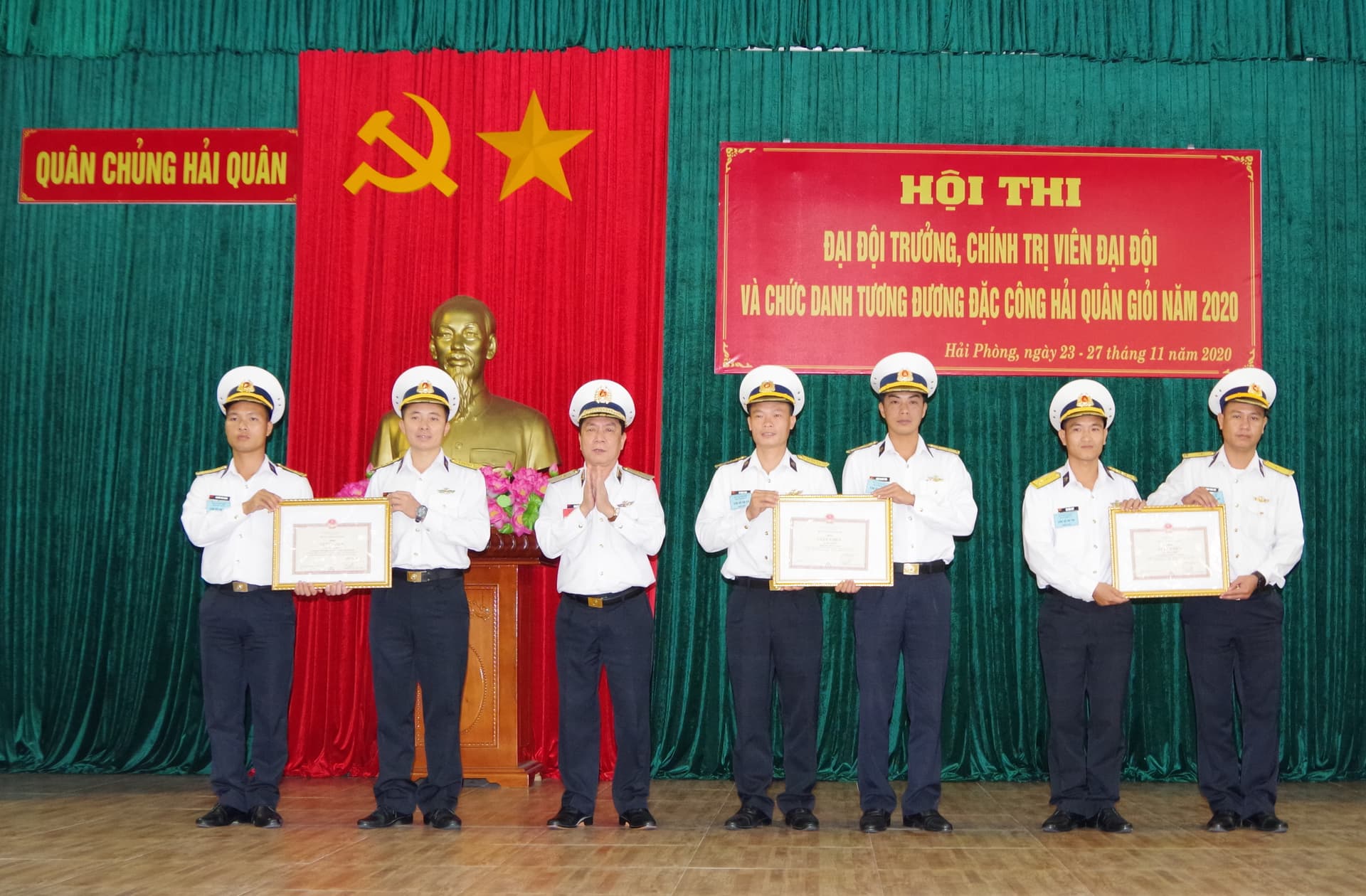 Bế mạc Hội thi đại đội trưởng, chính trị viên đại đội Đặc công Hải quân giỏi năm 2020