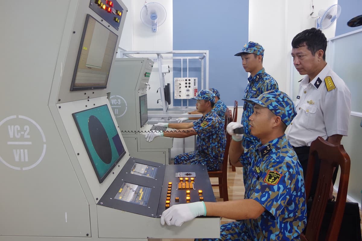 Vùng 2 Hải quân: Đánh giá, nghiệm thu Trung tâm huấn luyện mô phỏng kíp tàu tên lửa