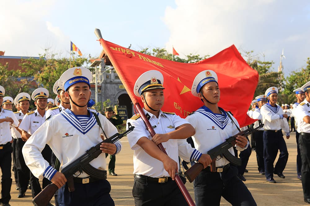 Công tác phát triển đảng ở Trường Sa